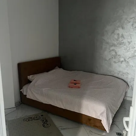 Melvina Lux Pancevo